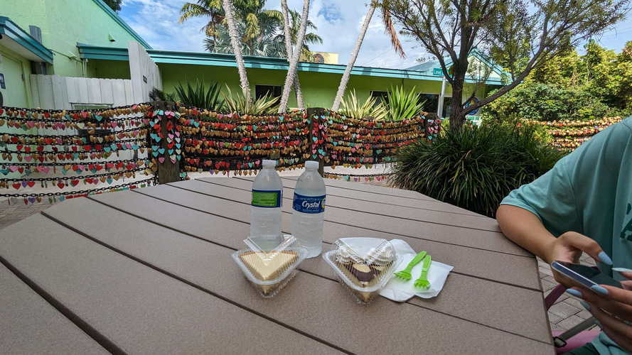 MIA_2023-08-19 17-04-26_PXL_20230819_210426756
